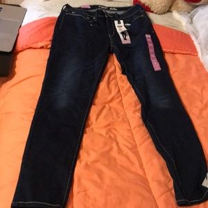 Levi’s low rise jegging